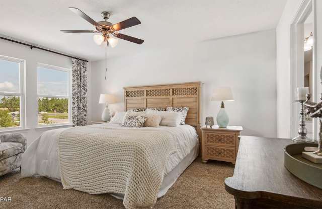 476 Melrose Wy photos photos