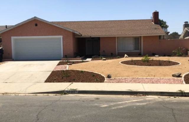 Don't miss out on this single story in Ontario- completely remodeled! - 1934 East Merion Drive, Ontario, CA 91761