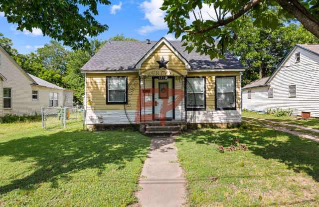 1212 Lewis St - 1212 Lewis Street, Bellmead, TX 76705