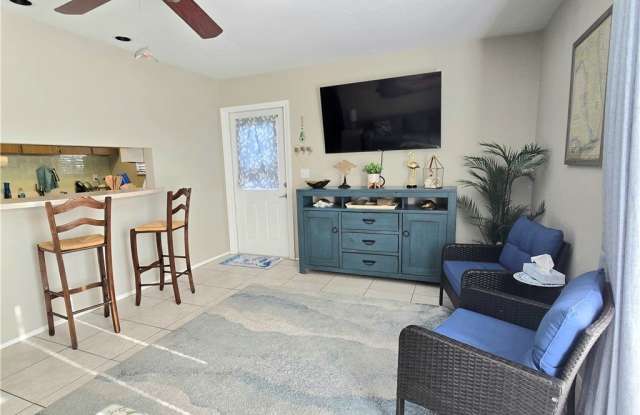 3303 Prince Edward Island Circle Gallery 3