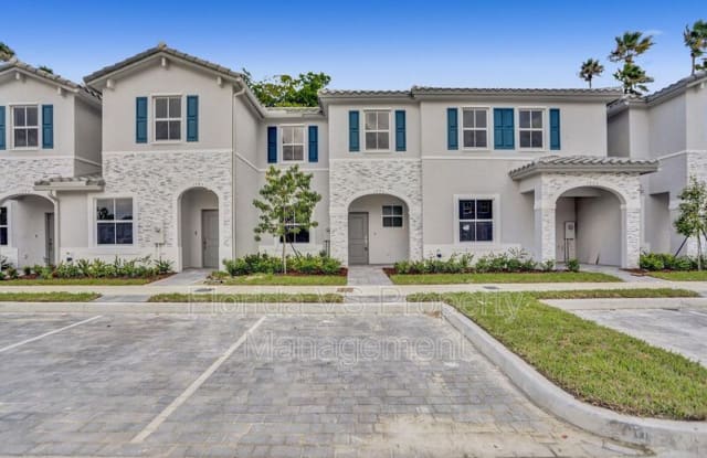 1795 SE 27 RD - 1795 Southeast 27th Road, Homestead, FL 33035
