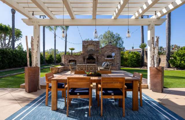 Coastal Retreat in La Costa - Spacious Home with Backyard Oasis Gallery 4
