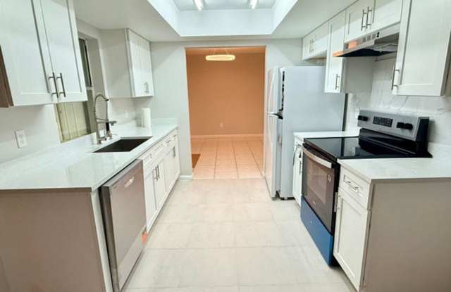 22800 SW 54th Way, Boca Raton  (Unincorporated) , FL 33433 - 6252 photos photos