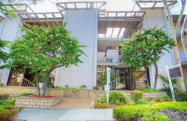1995 Molino Avenue Gallery 2