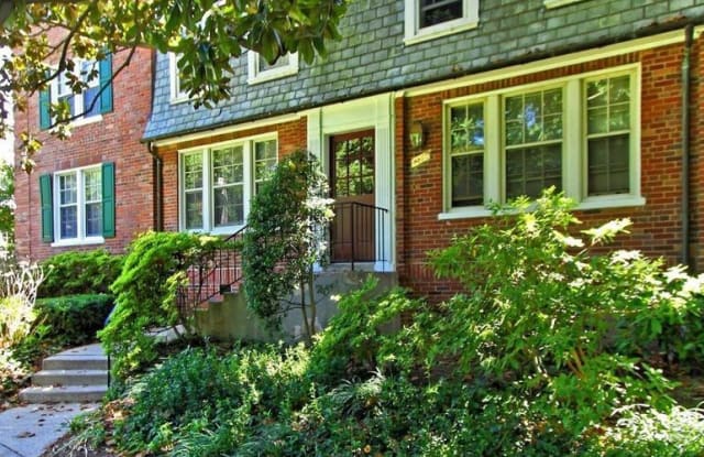 1850 North Rhodes Ave Unit 248 - 1850 North Rhodes Street, Arlington, VA 22201