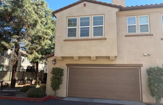 Awesome Murrieta Townhome Available!! Gallery 3