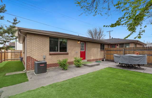 1814 East 31st Avenue photos photos