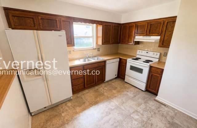 1311 East 123rd Terrace Gallery 3