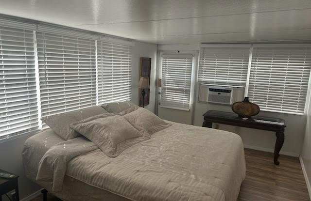 2915 W Marina Drive photos photos