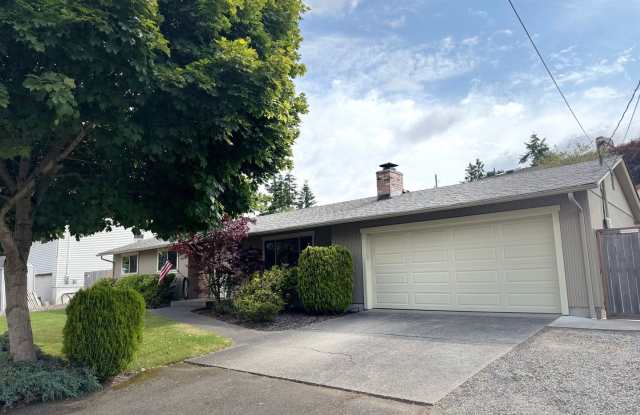 Stylishly Remodeled North Tacoma Gem with Modern Comforts and Prime Location photos photos