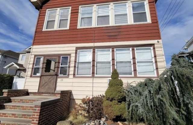 39 Alden St photos photos