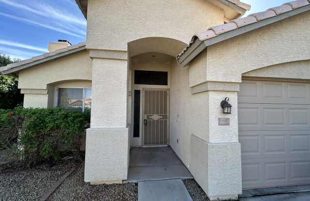 51 N DEL PUEBLO Place Gallery 2
