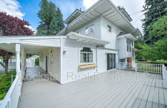 4235 E Hartson Ave photos photos