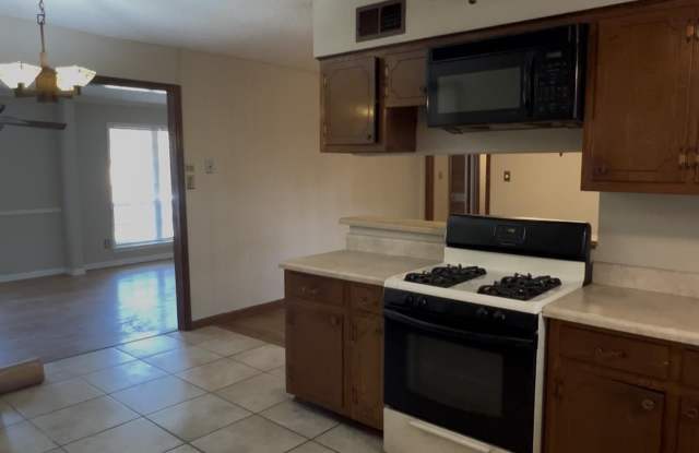 3611 NAYLOR Dr Gallery 4