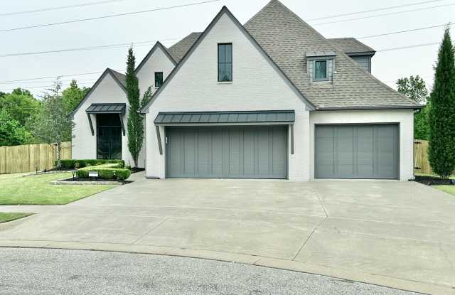 13707 S 28th St photos photos