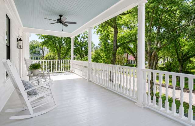 5 BED | 4 BATH | GATED BACKYARD | MIDTOWN | BRAND NEW RENOVATION Gallery 4