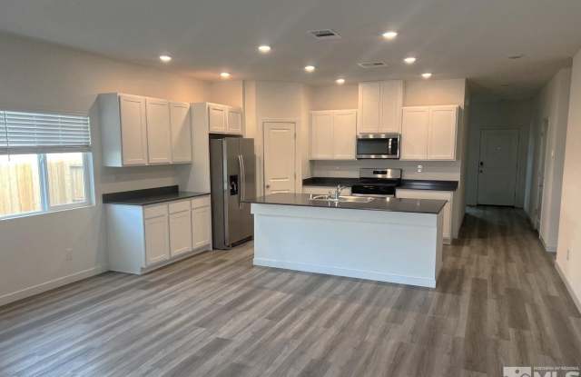 1780 Timberland Drive Gallery 2