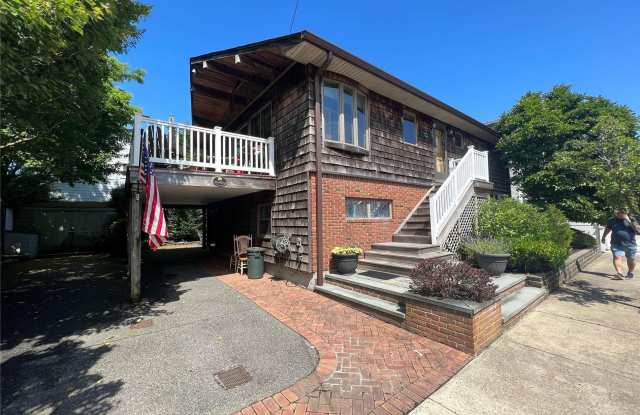 71 Garden City Avenue photos photos