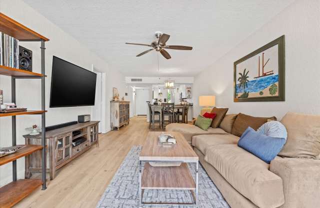 21 Royal Palm Way photos photos