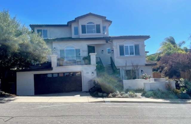 Stunning 4 Bed/2.5 Bath Home in highly desirable Spanish Oaks Neighborhood photos photos