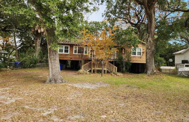 28 32nd Avenue photos photos