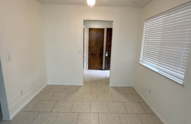 6 Month lease! Move in Ready!! Gallery 4
