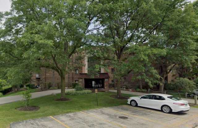 1002 Castilian Ct photos photos