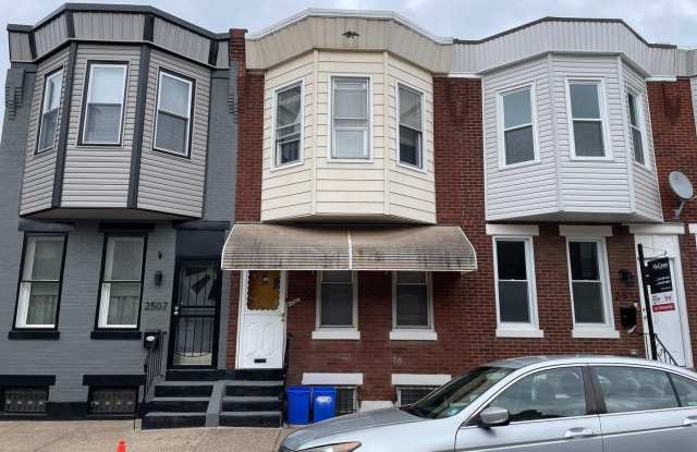 2509 E MONMOUTH Street photos photos