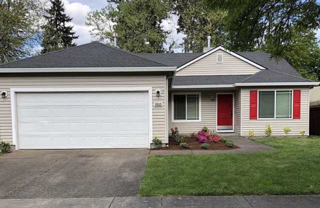 3 Bed | 2 Bath | 1,479 Sq Ft House in 3815 Century Dr, Eugene photos photos