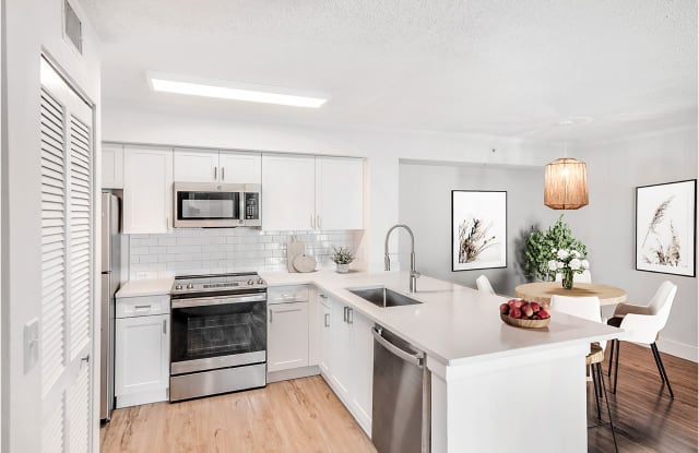 Windsor Pembroke Pines photos photos