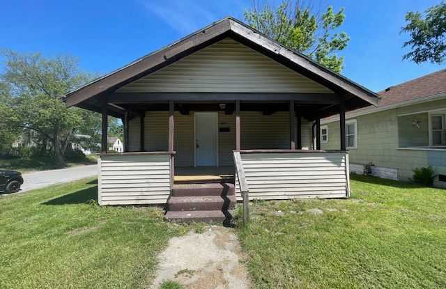 1821 Elwood Ave photos photos