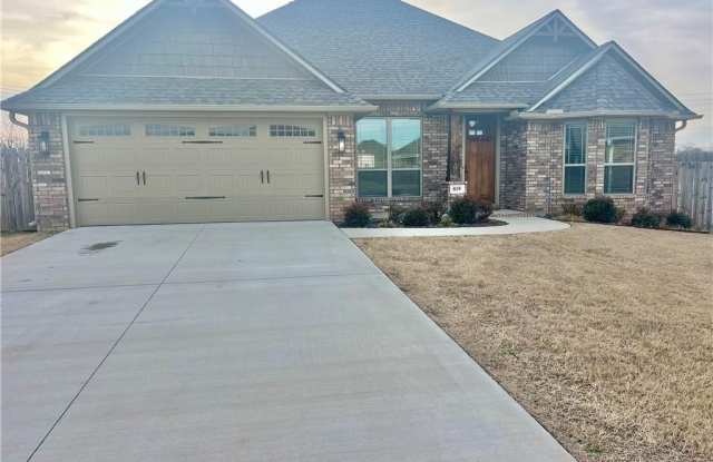 818 Macdonald photos photos