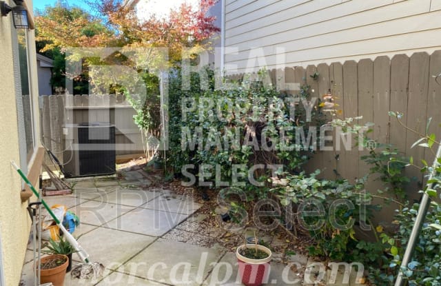11829 Everdell Way - 11829 Everdell Way, Rancho Cordova, CA 95742