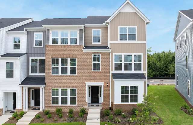Brand New 4 Bedroom 3.5 Bathroom Townhouse in Garner! - 311 Chesapeake Commons Street, Wake County, NC 27529