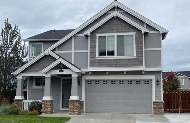Stunning 4-Bedroom in Redmond's beautiful Fairhaven Neighborhood! photos photos