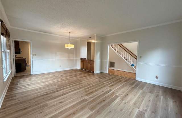 3311 Quaker Run Drive Gallery 4