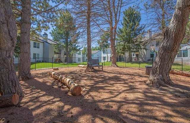Ironwood at Palmer Park Apartments Gallery 3