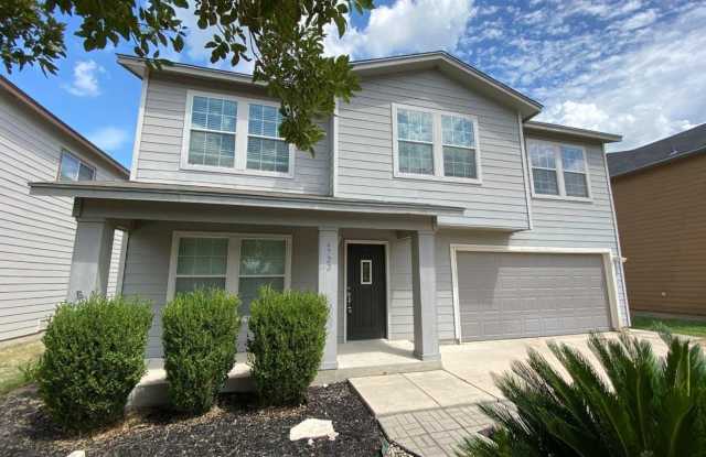 4722 Dapple Dr Gallery 3