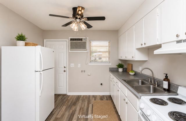 Oakview Apartments Gallery 2