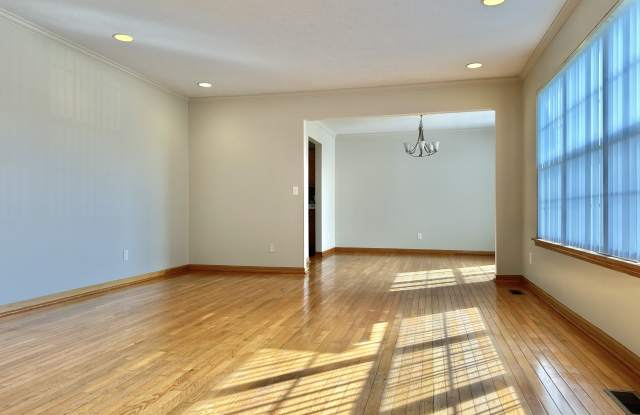 7143 Polo Place Gallery 2