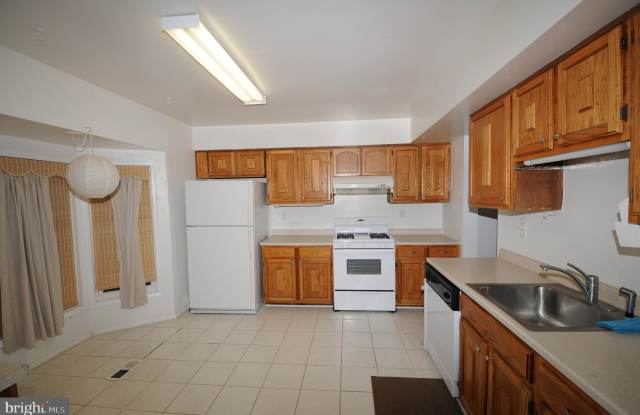 7615 MOCCASIN LANE Gallery 4