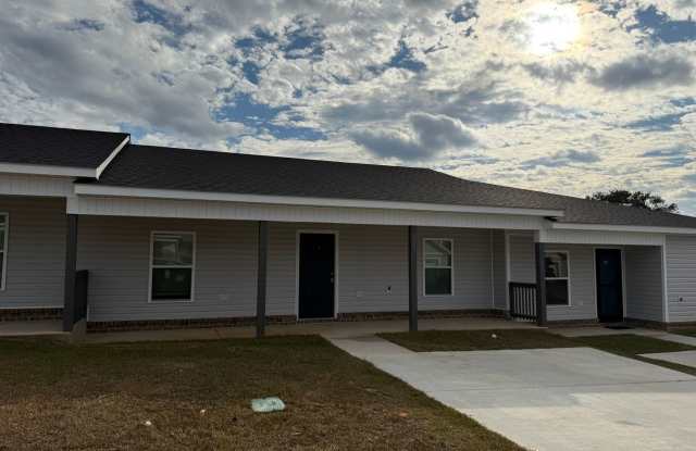 Available NOW - 215 Charleston Drive photos photos