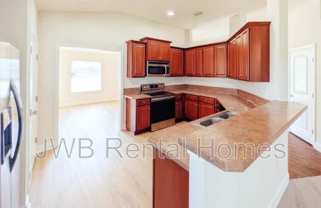 7547 Westland Oaks Dr Gallery 3