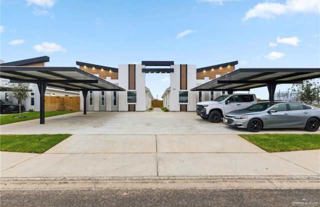 402 N Alexandrite Avenue unit: 1 photos photos