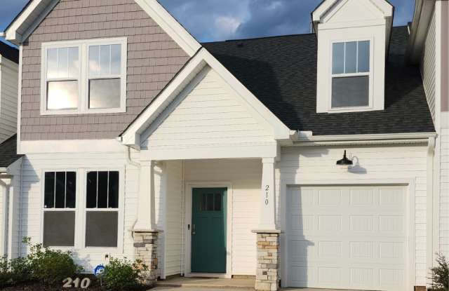 210 Woodhouse Way photos photos