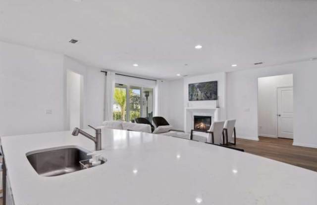 627 Sycamore Way photos photos