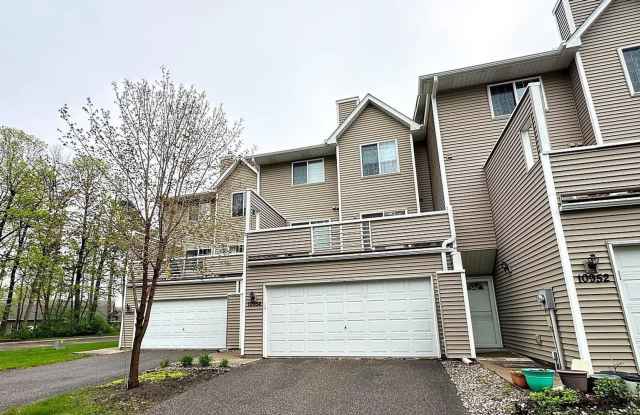 awesome 2 bedroom townhouse in blaine! photos photos