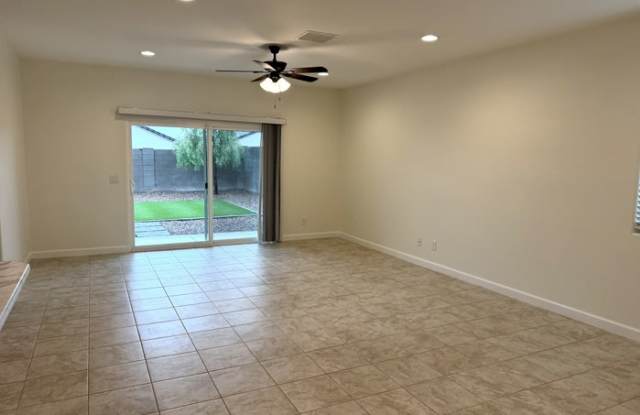 8233 West Clemente Way Gallery 2