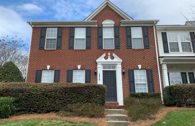 16878 Hugh Torance Pkwy - 16878 Hugh Torance Parkway, Huntersville, NC 28078