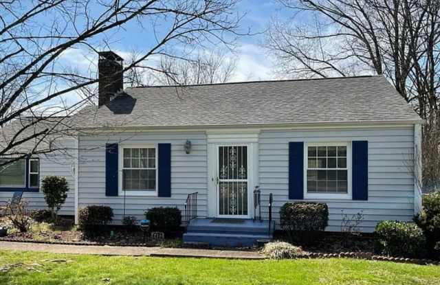 Charming 2-3 bedroom cottage for rent! photos photos